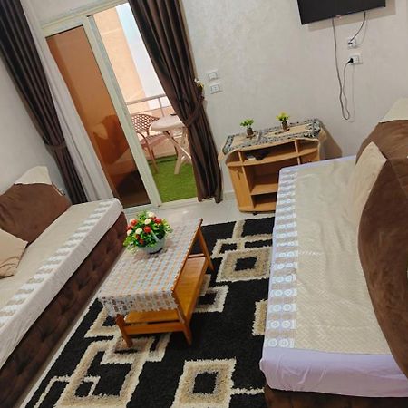 Casablanca Beach Direct Sea View Tow Bedroom Apartment ฮูร์กาดา ภายนอก รูปภาพ