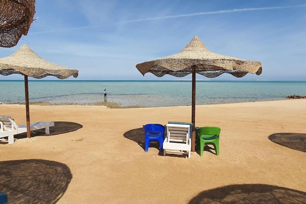 Casablanca Beach Direct Sea View Tow Bedroom Apartment ฮูร์กาดา ภายนอก รูปภาพ