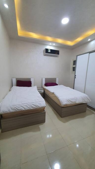 Casablanca Beach Direct Sea View Tow Bedroom Apartment ฮูร์กาดา ภายนอก รูปภาพ