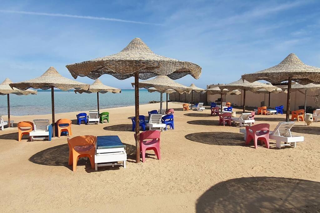 Casablanca Beach Direct Sea View Tow Bedroom Apartment ฮูร์กาดา ภายนอก รูปภาพ
