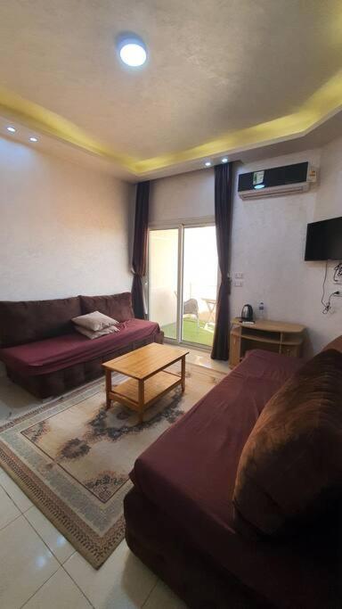 Casablanca Beach Direct Sea View Tow Bedroom Apartment ฮูร์กาดา ภายนอก รูปภาพ
