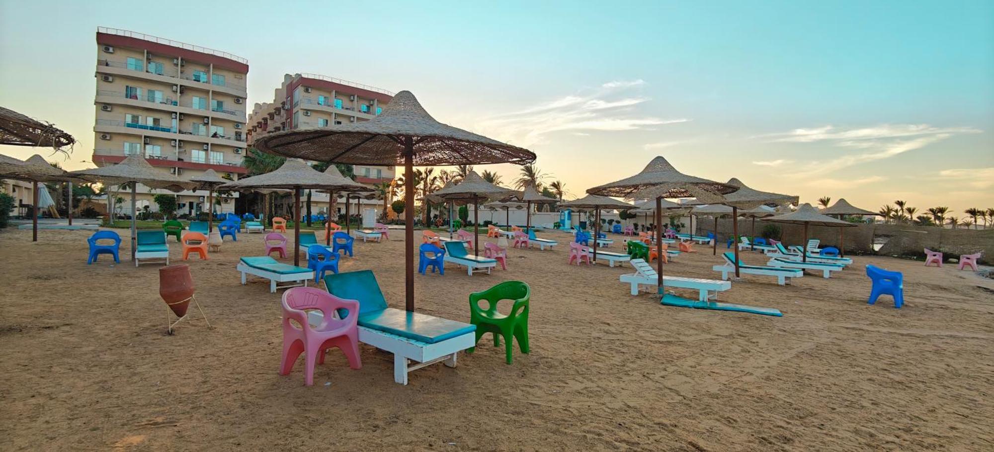 Casablanca Beach Direct Sea View Tow Bedroom Apartment ฮูร์กาดา ห้อง รูปภาพ