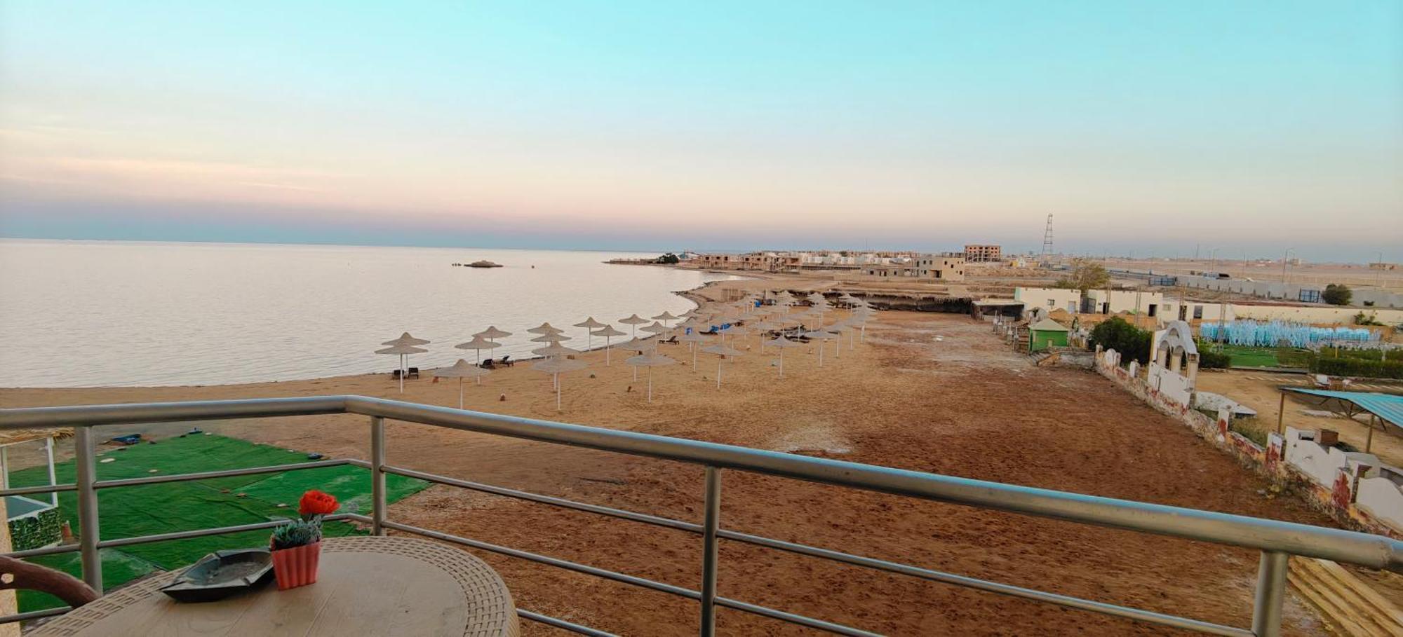 Casablanca Beach Direct Sea View Tow Bedroom Apartment ฮูร์กาดา ห้อง รูปภาพ