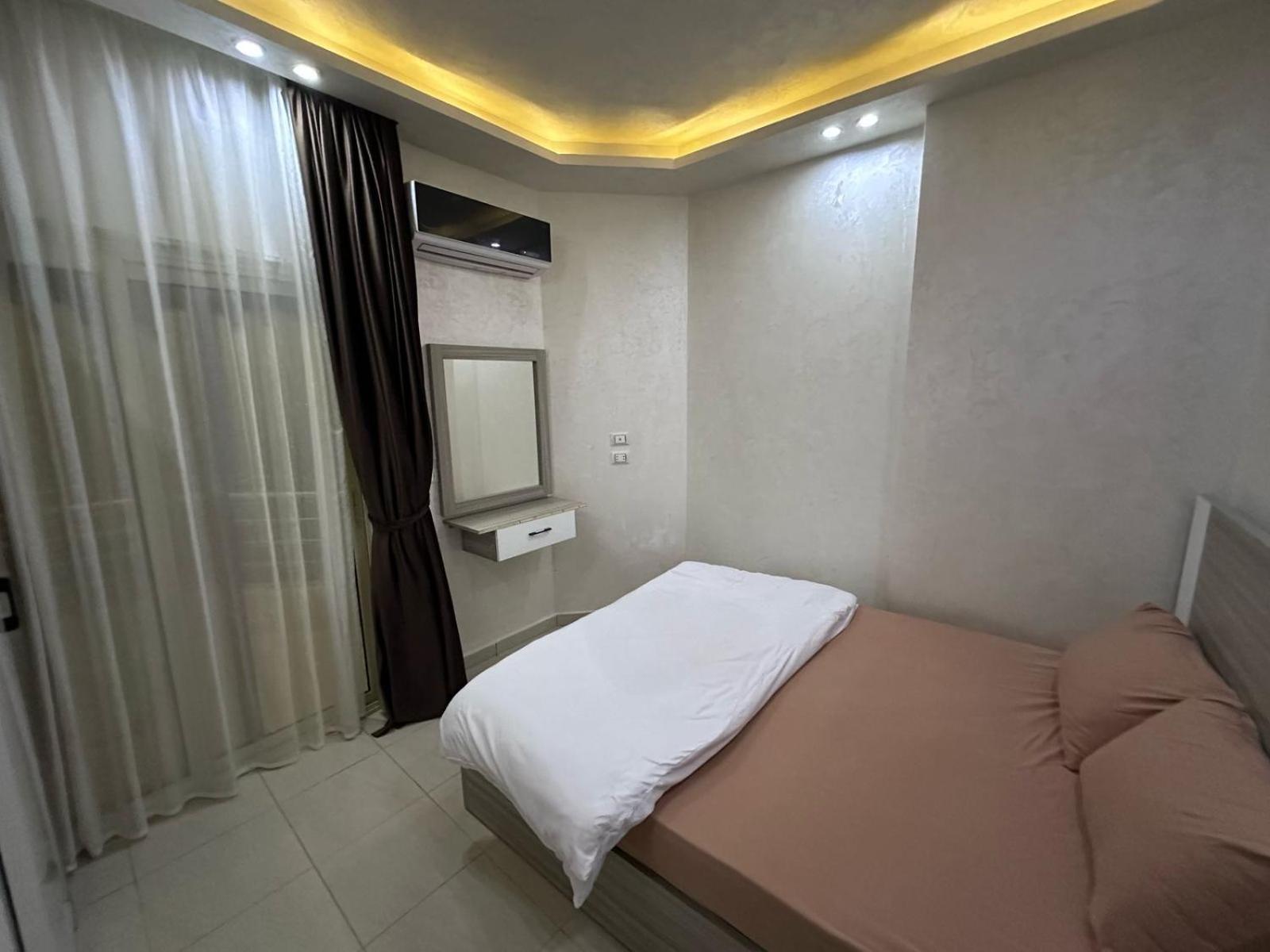 Casablanca Beach Direct Sea View Tow Bedroom Apartment ฮูร์กาดา ภายนอก รูปภาพ