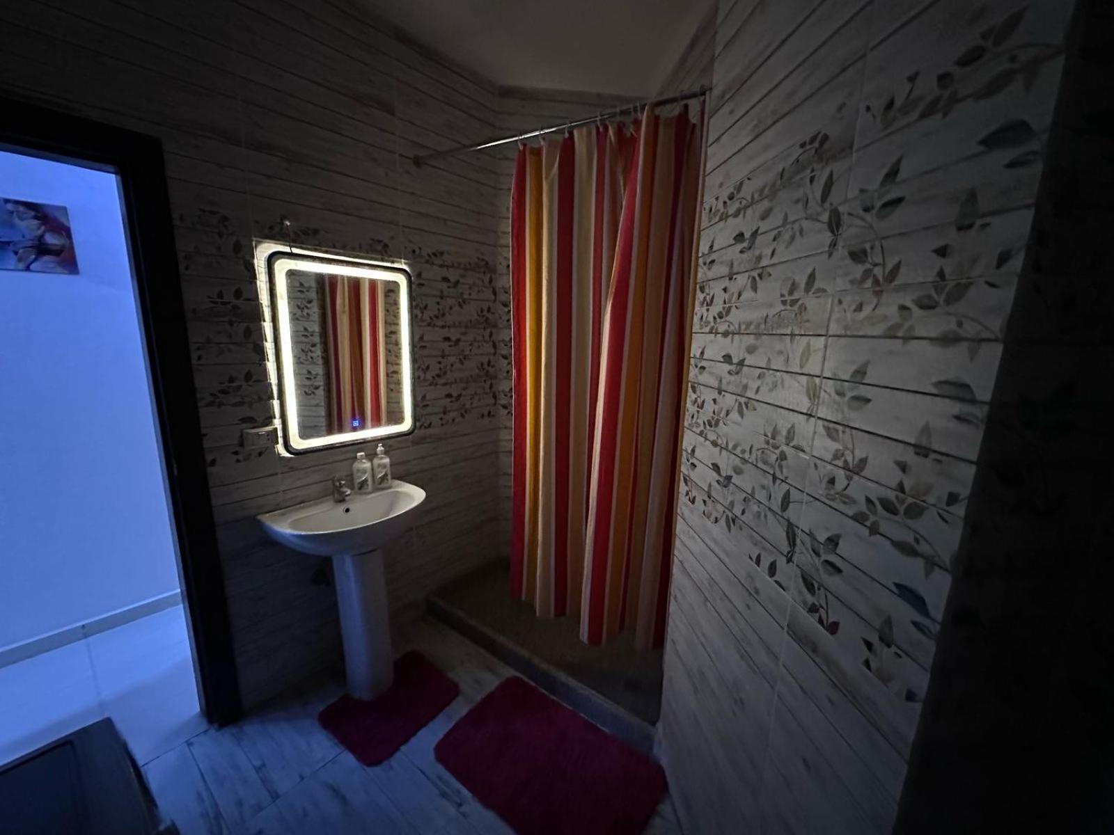 Casablanca Beach Direct Sea View Tow Bedroom Apartment ฮูร์กาดา ภายนอก รูปภาพ